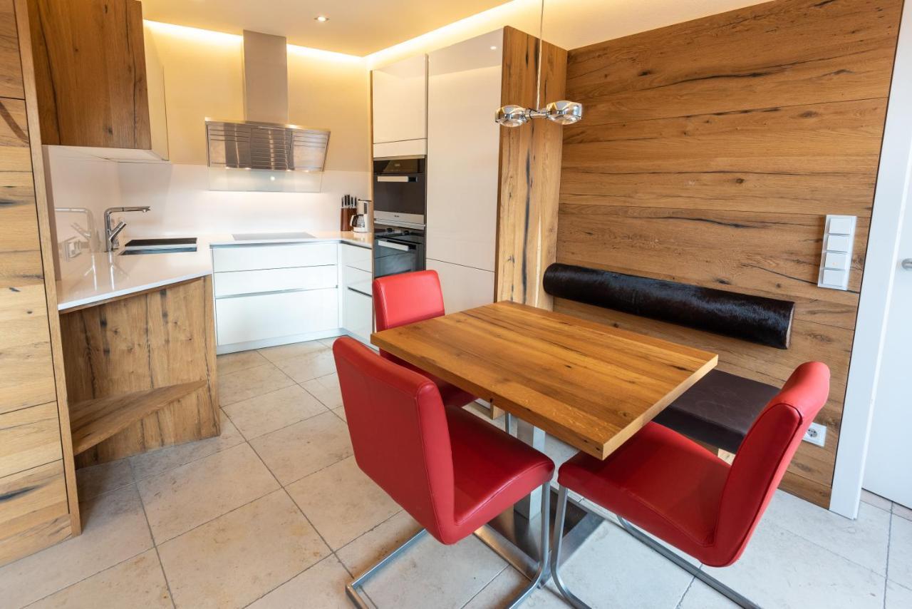 Poellmuehle Penthouse By Alpine Host Helpers Apartment Kirchberg in Tirol Bagian luar foto