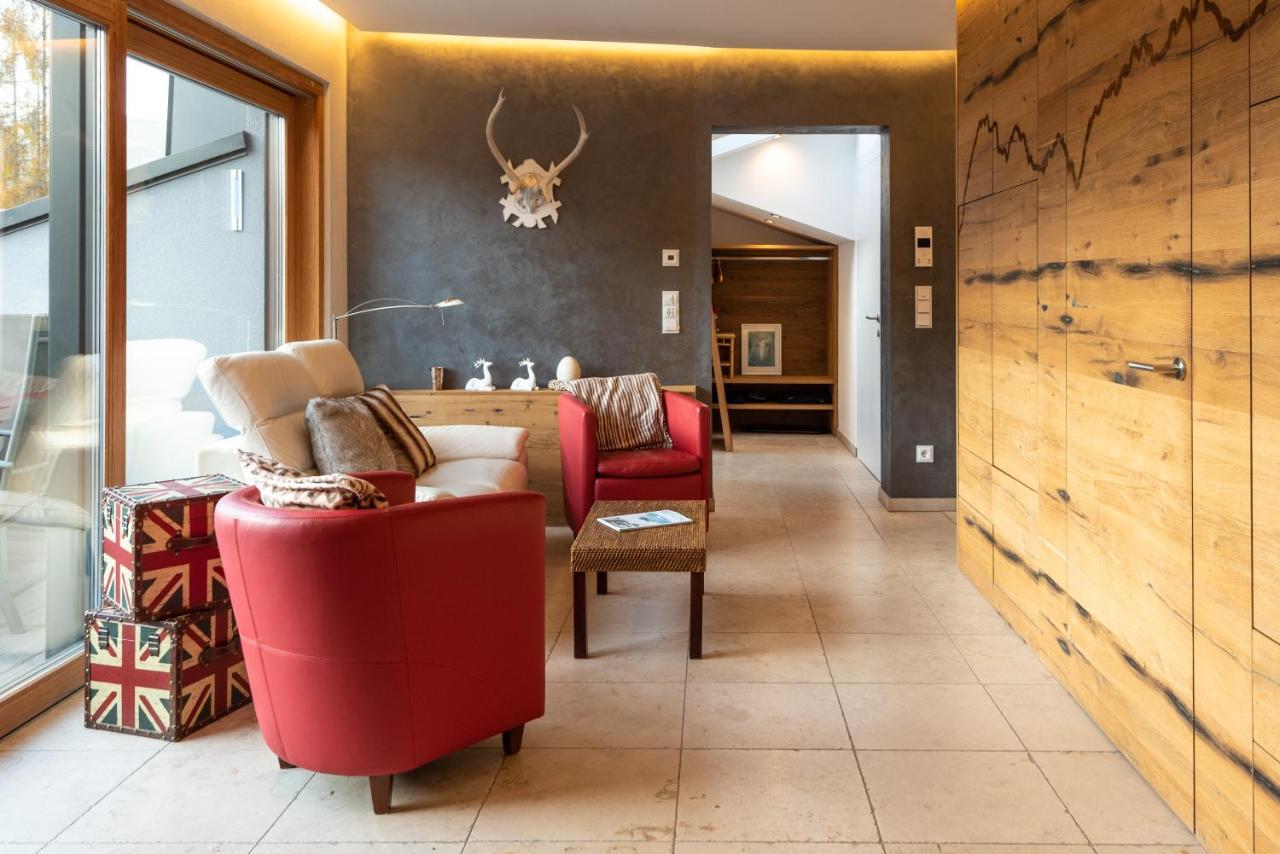 Poellmuehle Penthouse By Alpine Host Helpers Apartment Kirchberg in Tirol Bagian luar foto